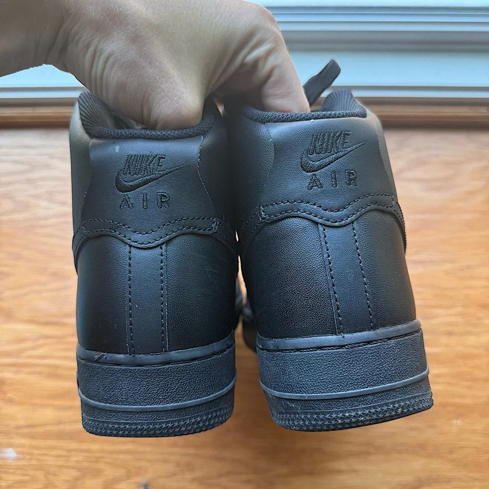 Men’s Nike AF1 Black High-Top Sneakers - Picture 6 of 7